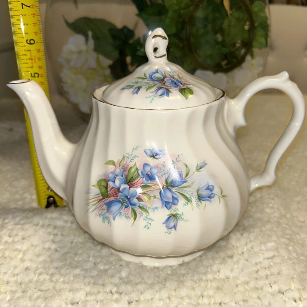 Vintage Sadler England White Blue Floral Gold Trim Teapot Tea Pot